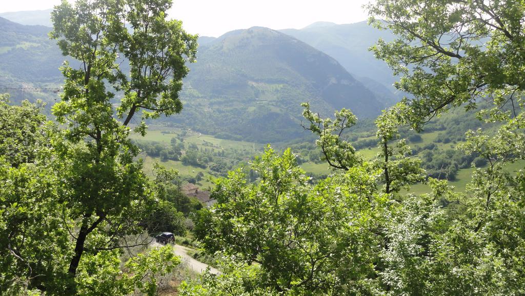 Valle Del Belvedere Spoleto Exterior foto